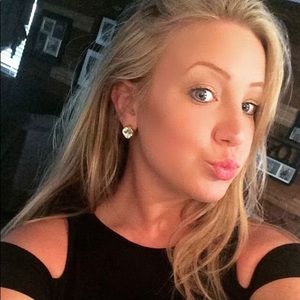 Meet your Posher, Sydney